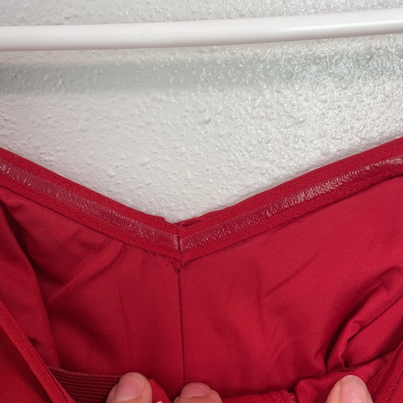 H&M red off the shoulder, ankle length jumpsuit with ruffle neckline. Size xs - Picture 6 of 10